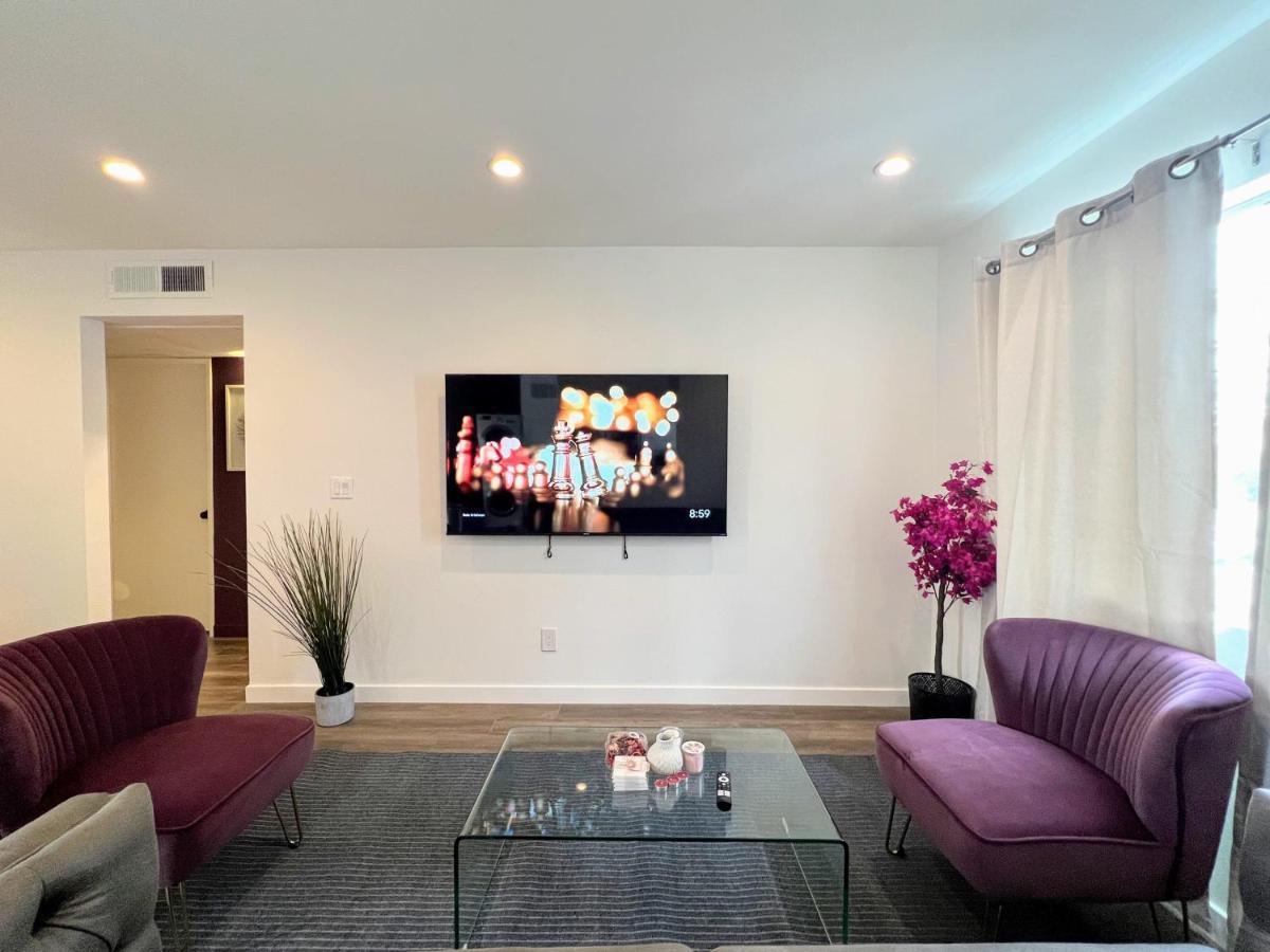 Hollywood Purple Habitat Los Angeles Exterior foto